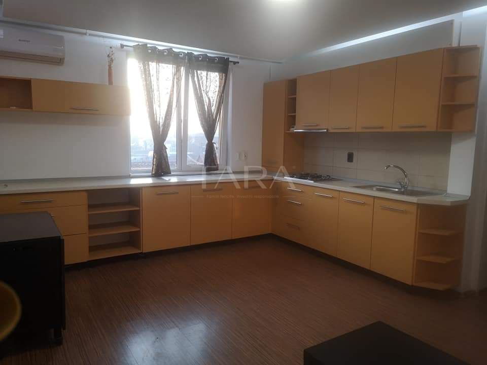 Apartament 3 camere, Floresti, zona Atelier Pizza. - Poză 5