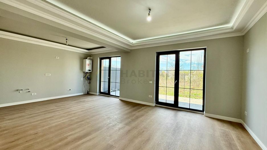 Vila urbana finalizata - te poti muta imediat. Comision 0 - Poză 1