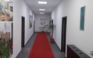 Clădire Comercială Multifuncțională de Vânzare – Zona Stefan cel Mare - Poză 3