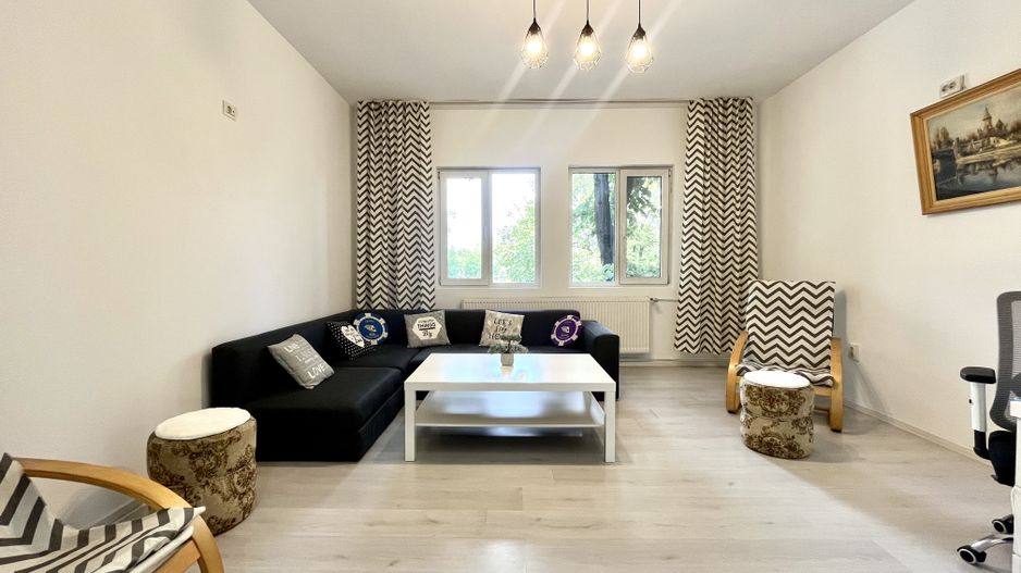 Apartament deosebit cu 3 camere, garaj, cu vedere unică la râul Bega - Poză 3