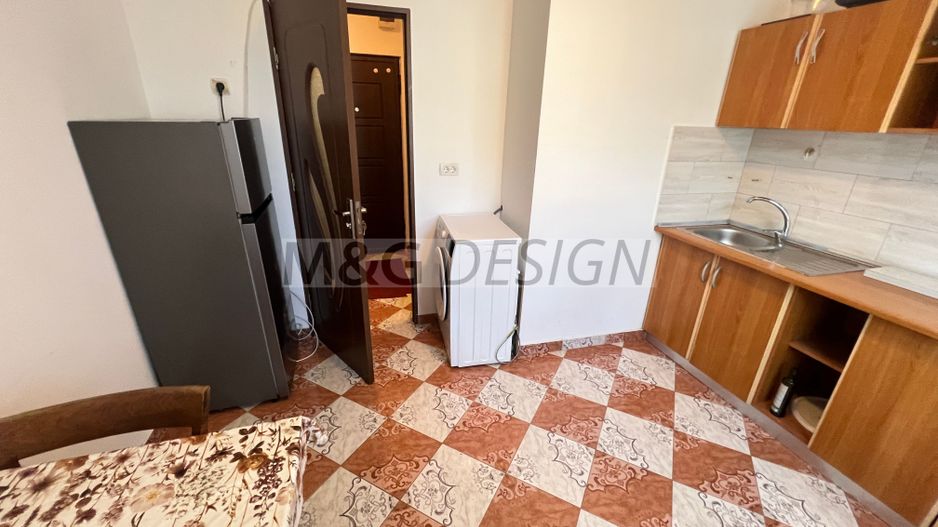 1 camera decomandat etaj 3 zona Buziasului - Poză 10
