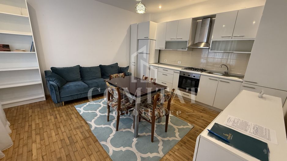 Apartament superb cu 2 camere decomandate | Zona Parcului Feroviarilor - Poză 1