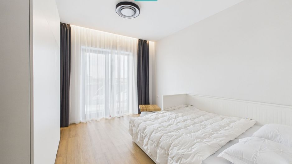 Apartament spațios, vedere și facilități premium - Poză 19