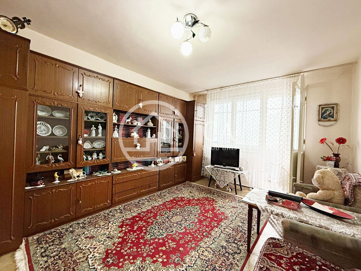 Apartament cu 3 camere de inchiriat in zona Rogerius, Oradea - Poză 1