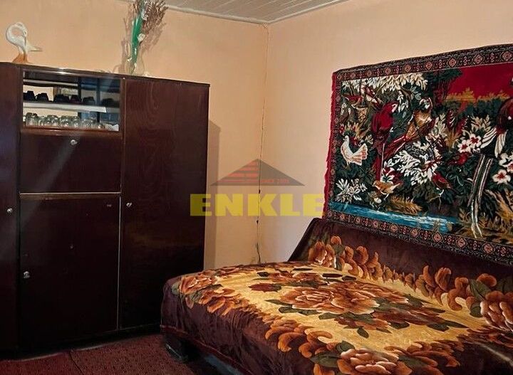 De vânzare casă bătrânească cu anexă in Oneaga - Poză 4