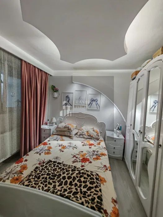 OCAZIE APARTAMENT 3 CAMERE DECOMANDAT UIOARA/BRANCOVEANU - Poză 5