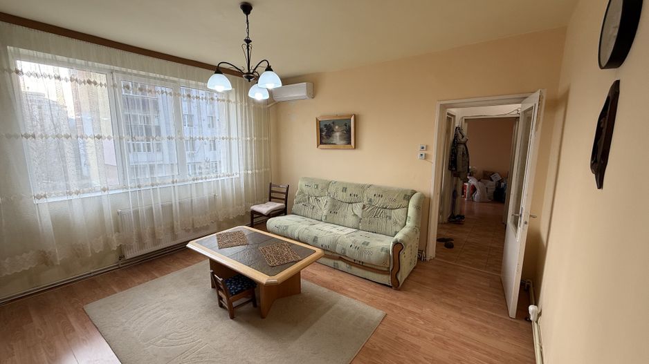 Apartament 3 camere 60 mp etaj 2 - Campina ,langa OMV - Poză 3