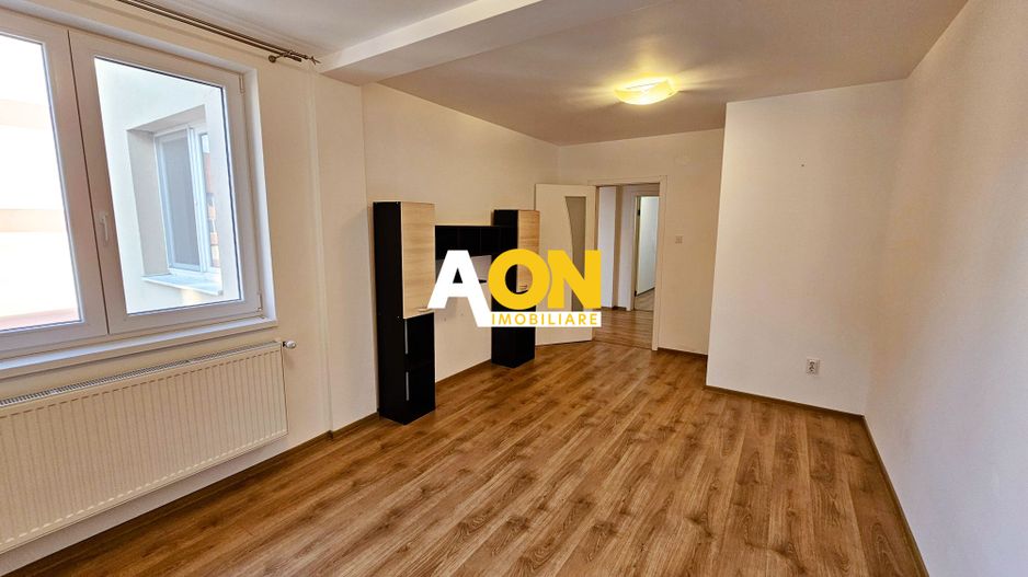 Penthouse 4 camere, mobilat, 100 mp utili + terasa 88 mp, ultracentral - Poză 3