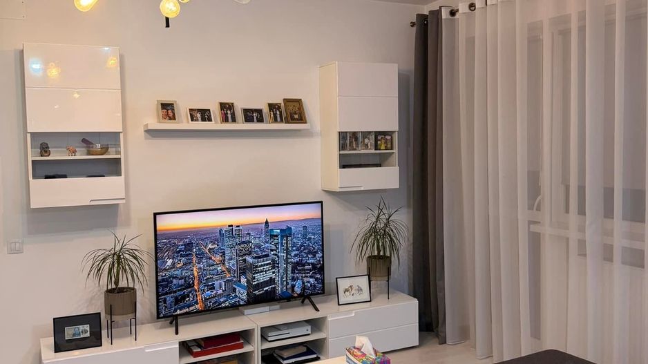 🏡 Apartament 2 camere | Cetate – Zona A | Renovat complet | Mobilat & - Poză 1