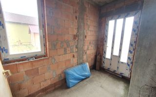 Casă la roșu de vânzare în Hărman, Cartierul Tineretului - Poză 16