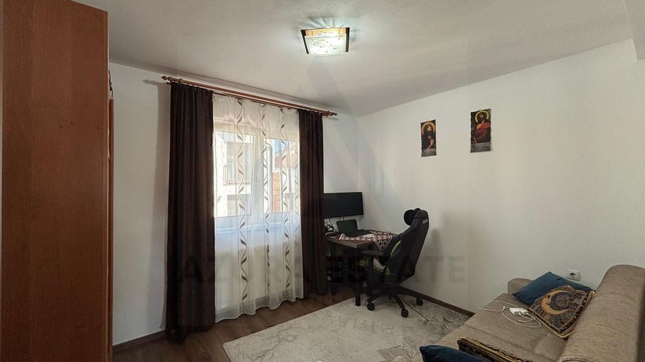 Apartament impecabil 69,5mp 3 camere  2 băi etaj 1 cu loc de parcare - Poză 12