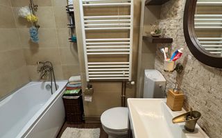 Apartament de 3 camere, garaj, 60mp, zona UltraCentrala - Poză 13