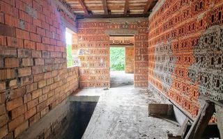 Casa in Rosu zona Garii Oradea - Poză 2