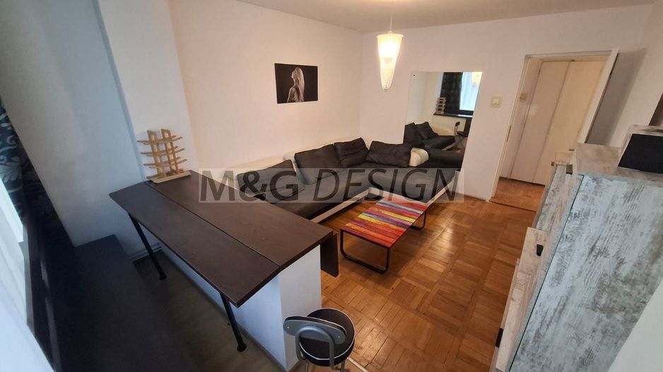 Semicentral, etaj 1, 2 camere decomandat, centrala, clima - Poză 19