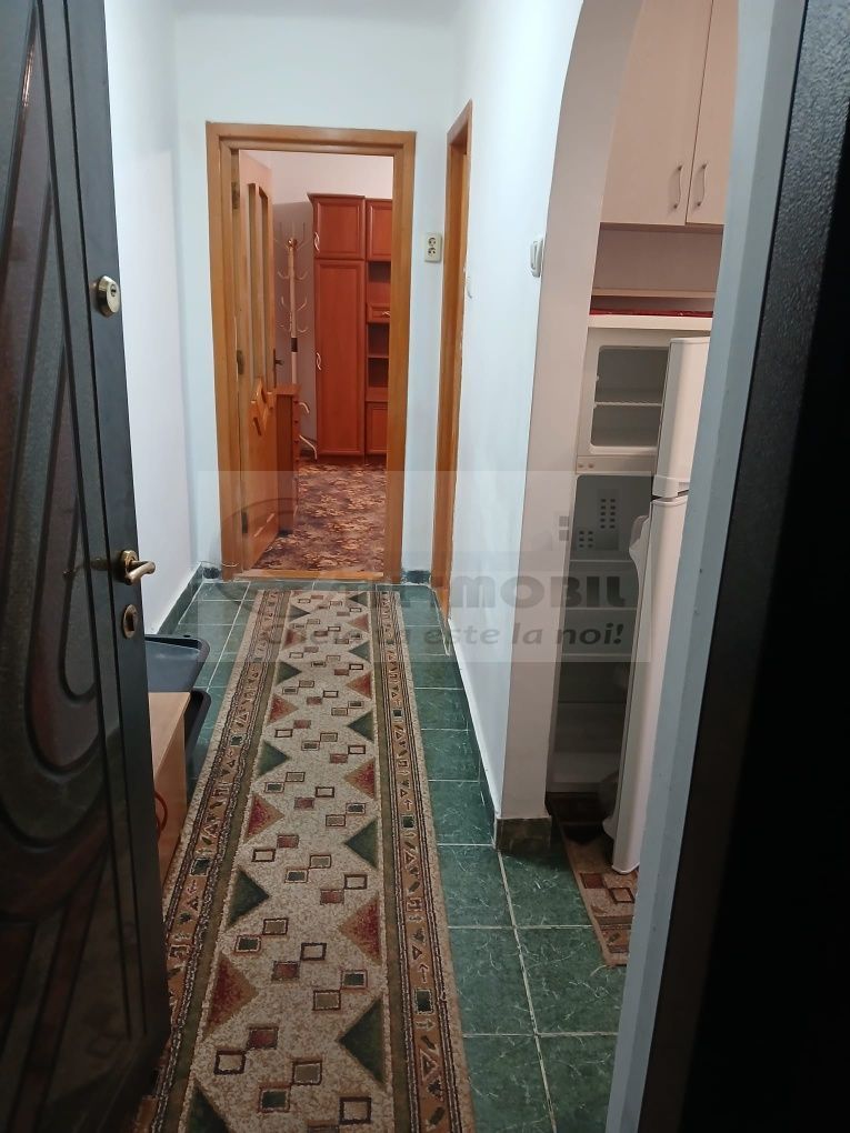 Apartament cu 2 camere - Bvd Socola - 42 mp - 67.000 euro ! - Poză 5