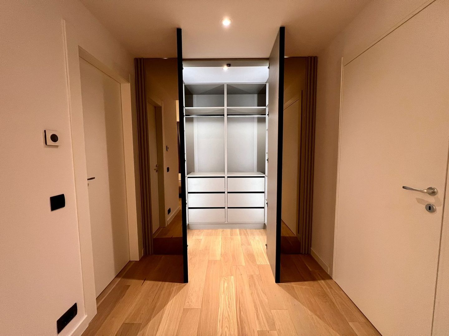 Apartament High End I 4 Camere în One Herăstrău Towers - Poză 13