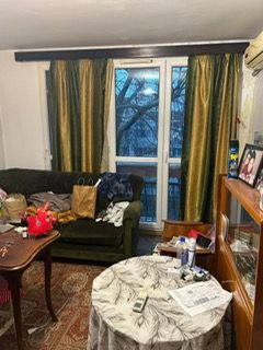 Vanzare apartament 3 camere Titan-Barajul Lotru, 2 minute metrou - Poză 1