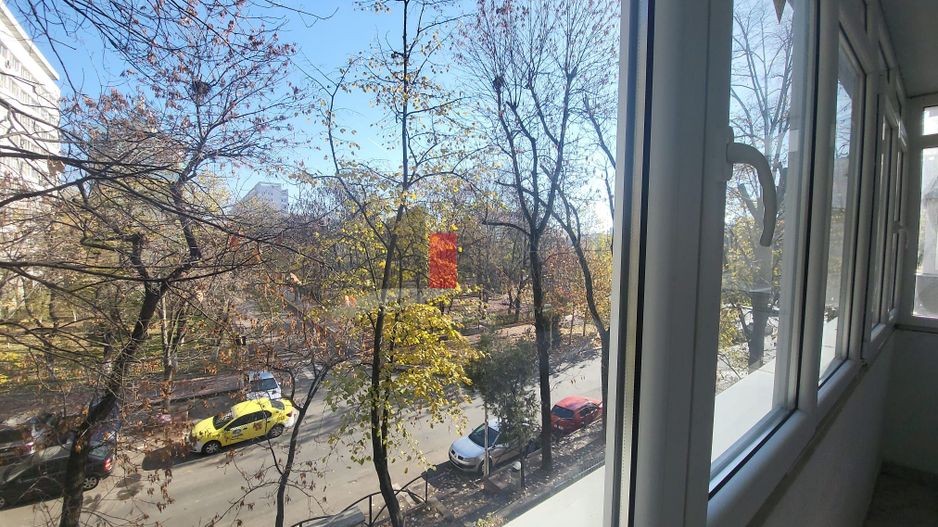 Apartament 3 camere transformat in 2 camere Titan - Poză 17