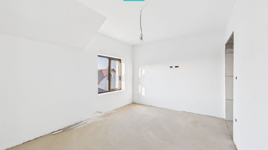 Casa cu 5 camere in Livada - Poză 23