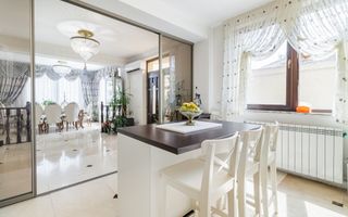 Vila impresionata 550mp util, 300mp teren - Poză 25