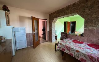 Casă individuală P+1+pod, pe piloni cu panouri solare - Poză 8