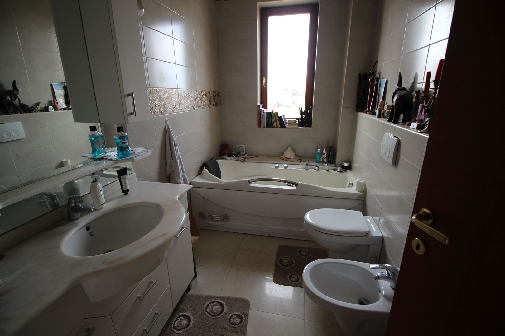 Imobil pretabil PENSIUNE- 518 Euro /mp - Poză 8