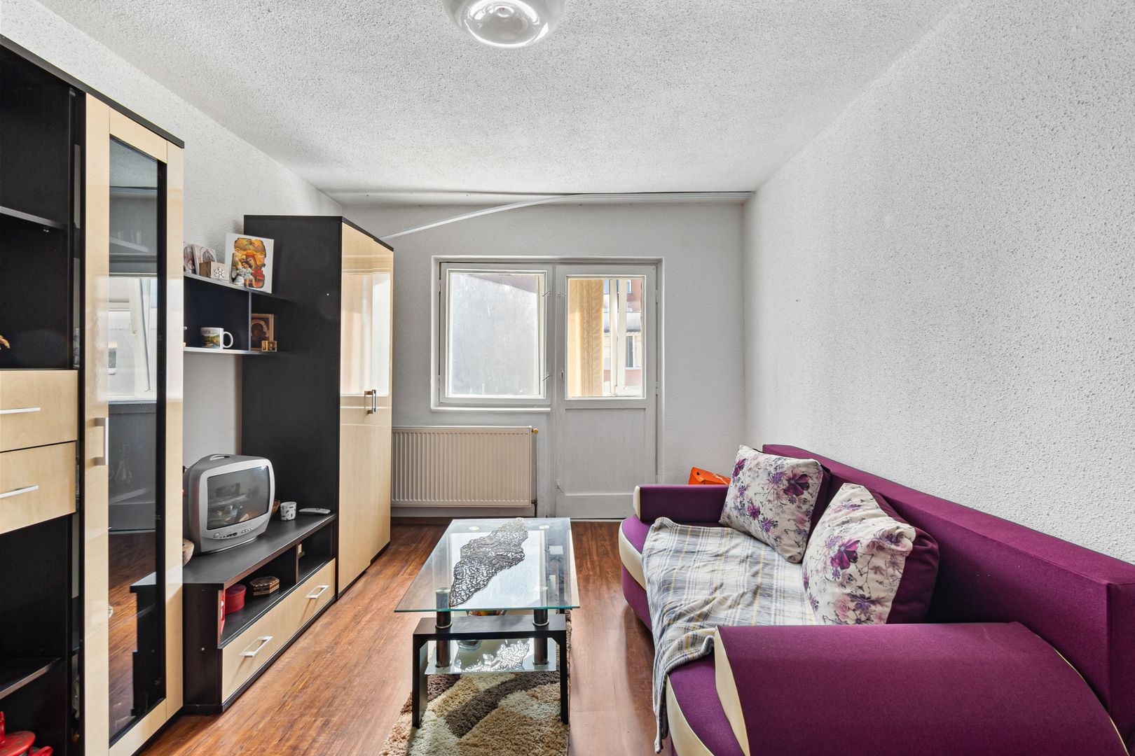 Apartament cu 3 camere de vânzare in Astra - Poză 2