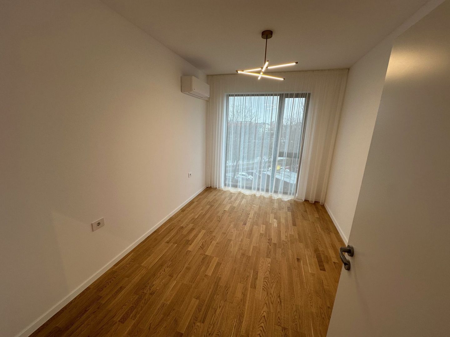 Apartament 4 camere - 115mp suprafata utila - Poză 25