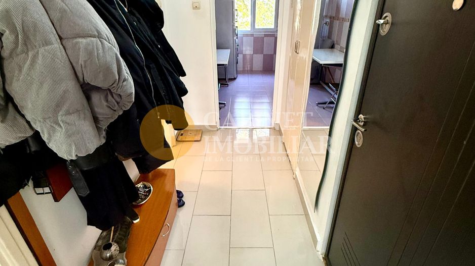 3 Camere Decomandat - Etaj 1 - Zona Podu Ros - Primaverii - Poză 9