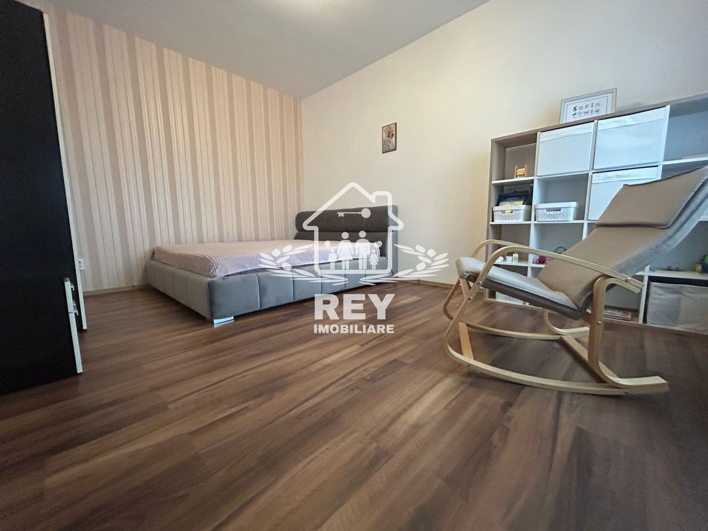Apartament 4 camere,110 mpu,zona Centrașă/Moldoveanu-Cedonia - Poză 3