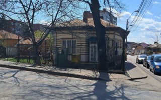 Casă cu teren în intravilan, Iași - Poză 2