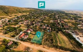 Teren intravilan 1833 mp în Cuvin - Poză 2