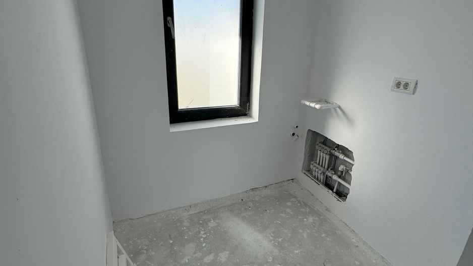 Vila Otopeni Odaile, curte GENEROASA 390m2 - Poză 8