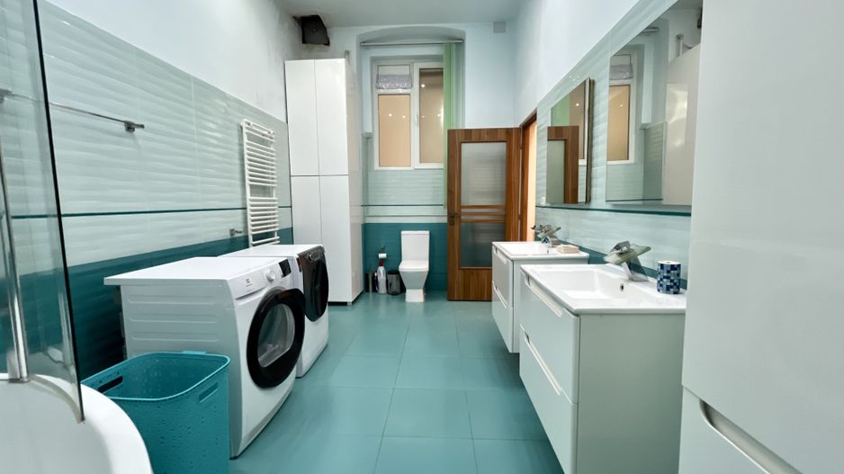 Un colț de istorie cu confort modern, zona Central- Piața Libertății - Poză 11