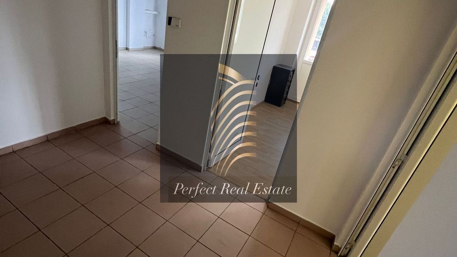 De închiriat în exclusivitate – clădire multifuncțională - Poză 11