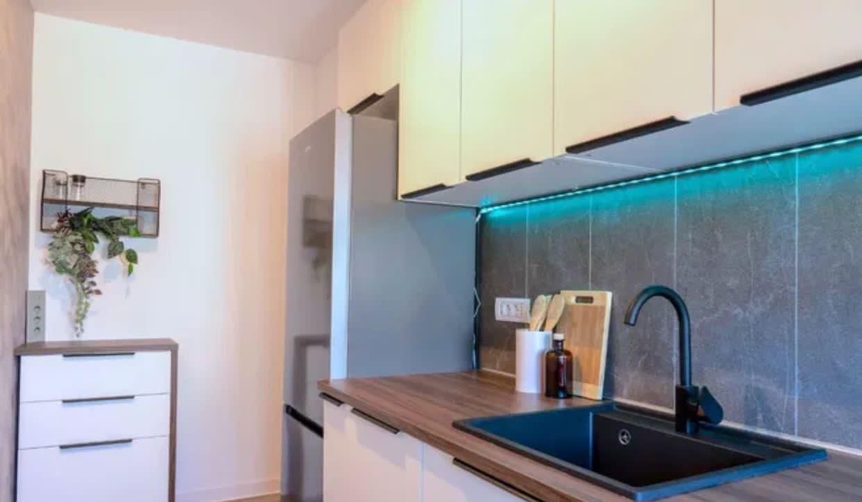 Apartament 2 Camere Decomandat - Renovat,Mobiliat-Utilat ,zona Unirii - Poză 5