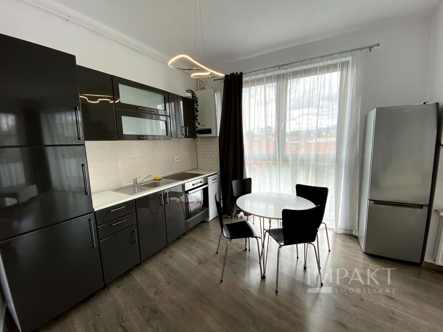 Apartament de inchiriat cu 3 camere,zona semicentrala! PETFRIENDLY! - Poză 8