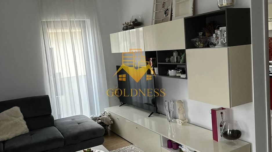 2 Camere decomandate, Borhanci, Parcare, Eric Berghel, Mega Image. - Poză 1