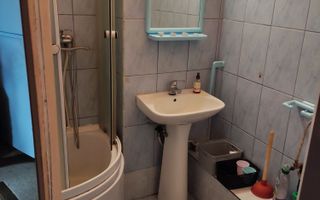 BRASADAS vinde garsoniera 24m la etajul 4/4 B-dul Closca. - Poză 6