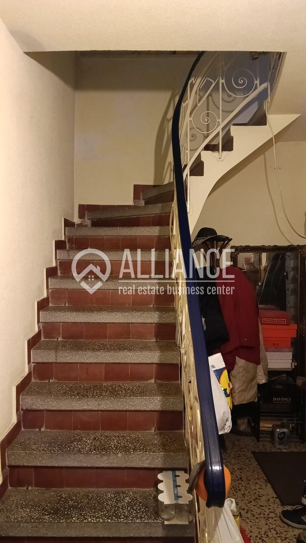 Casa 6 camere zona CAPITOL-CENTRAL  ( cod 12 ) - Poză 7