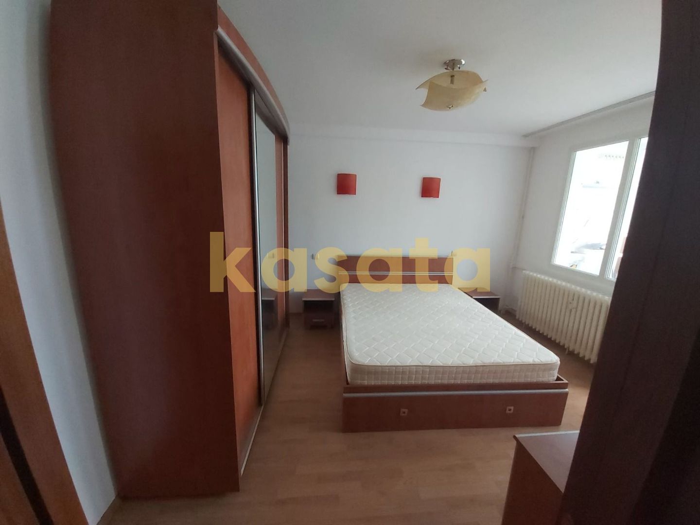 3 camere decomandat, luminos zona linistita - Poză 2