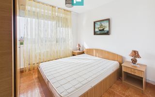 Apartament boem și spațios 90mp - Blv. Revoluției - Poză 6