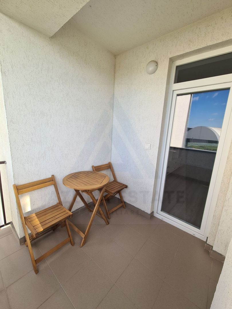 Apartament modern 57 mp utili 2 balcoane loc de parcare zona Lazaret - Poză 8