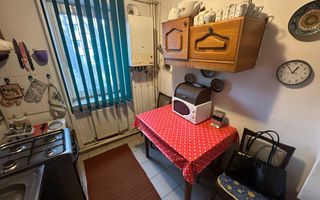 BUCSINESCU - 2 CAMERE - BLOC FARA RISC - Poză 5