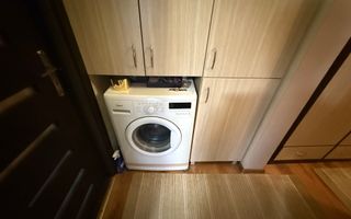 Apartament 3 camere decomandat - Poză 9
