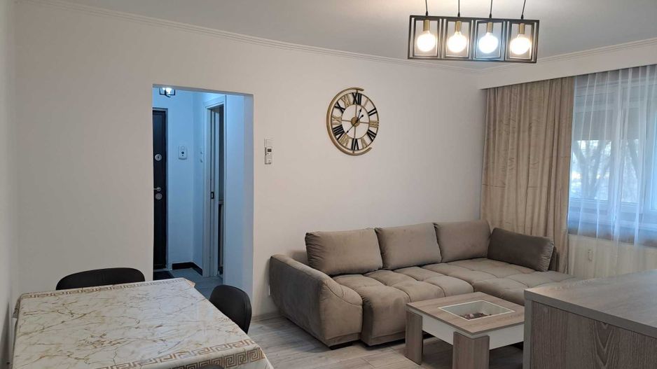 apartament 3 camere  Renovat  Favorit A2 - Poză 3