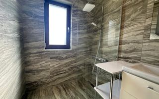 2 camere | etaj 2 | centrala proprie | loc de parcare acoperit | complet utilat - Poză 10