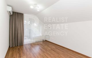 Chirie, casă, 3 nivele, 5 camere, str. Timiș, Centru - Poză 24