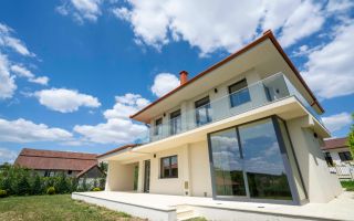 Casa Premium strada  Izvorului Oradea - Poză 2