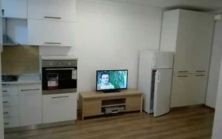 Apartament cu 2 camere- ultracentral - Poză 1